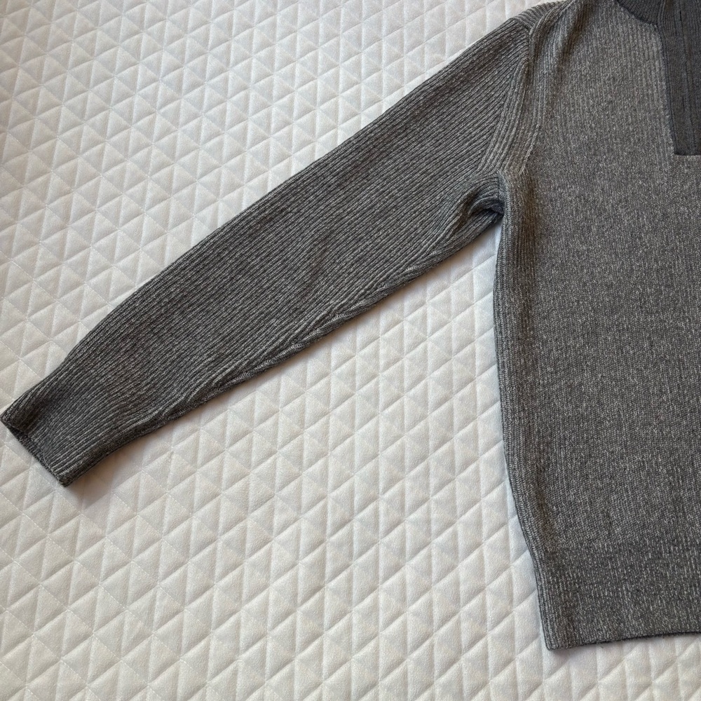 Banana Republic Italian Yarn Merino Wool Gray 1/4 Zip Men’s Sweatersize L Cozy - Picture 7 of 15